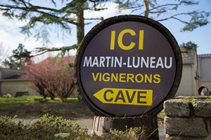 cave-martinluneau.jpg
